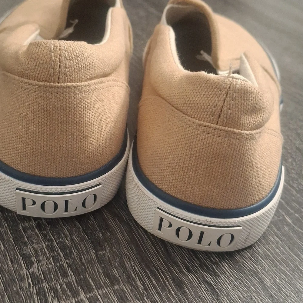 Youth /Ralph Lauren Beige Slip-On Shoes- Child Size 2